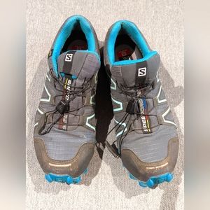 Soloman trail runner size 7.5 womens
